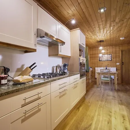 Gadwall With Hot-tub Holiday home Carlisle (Cumbria)