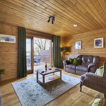 Tatil Evi Gadwall With Hot-tub